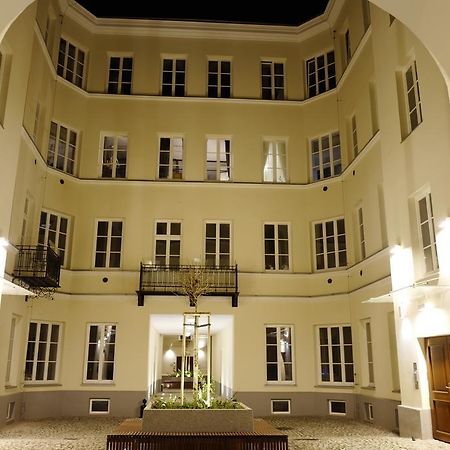 Apartment In The Heart Of Warsaw Exterior photo